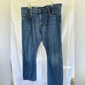 Gap Jeans size 40/32 Low Rise Straight Fit